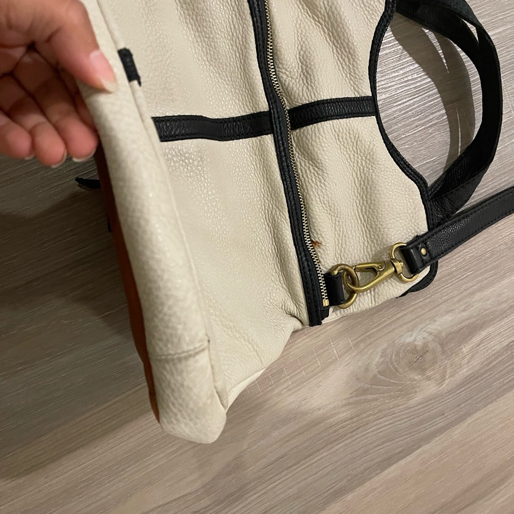 Fossil Erin Foldover Tote Bag Tan and Brown - Picture 5 of 8